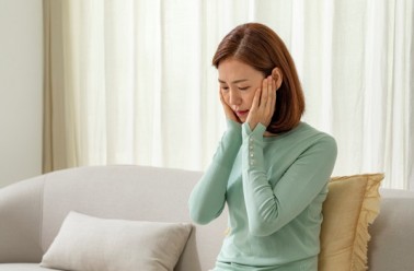 추워서 더 괴로운 갱년기…겨울철 여성 건강관리 ‘비상...